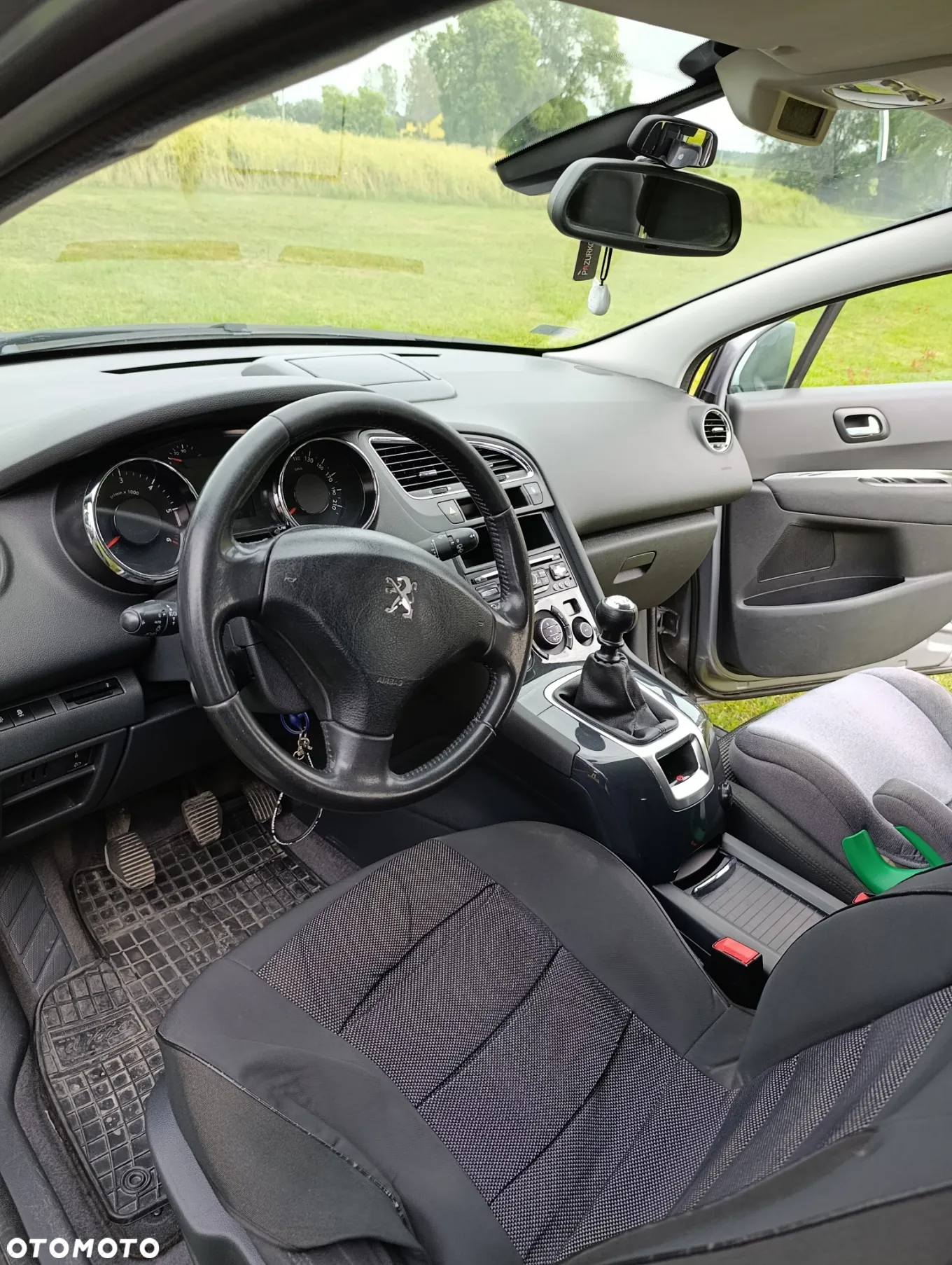 Peugeot 5008 - 9