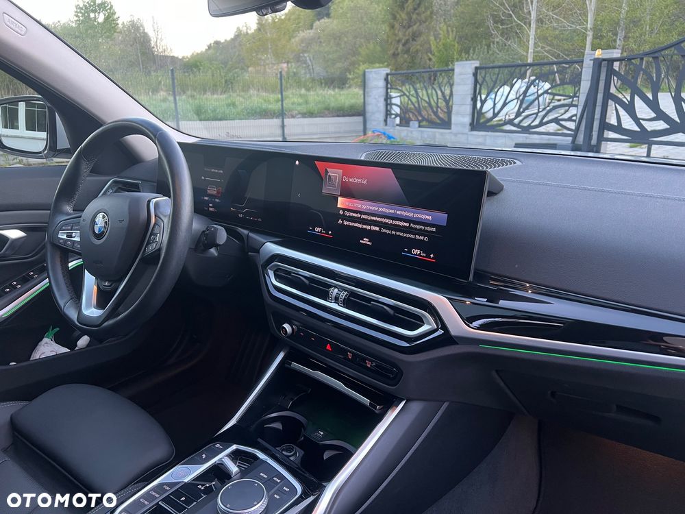 BMW Seria 3 320d xDrive Sport Line Shadow sport - 25