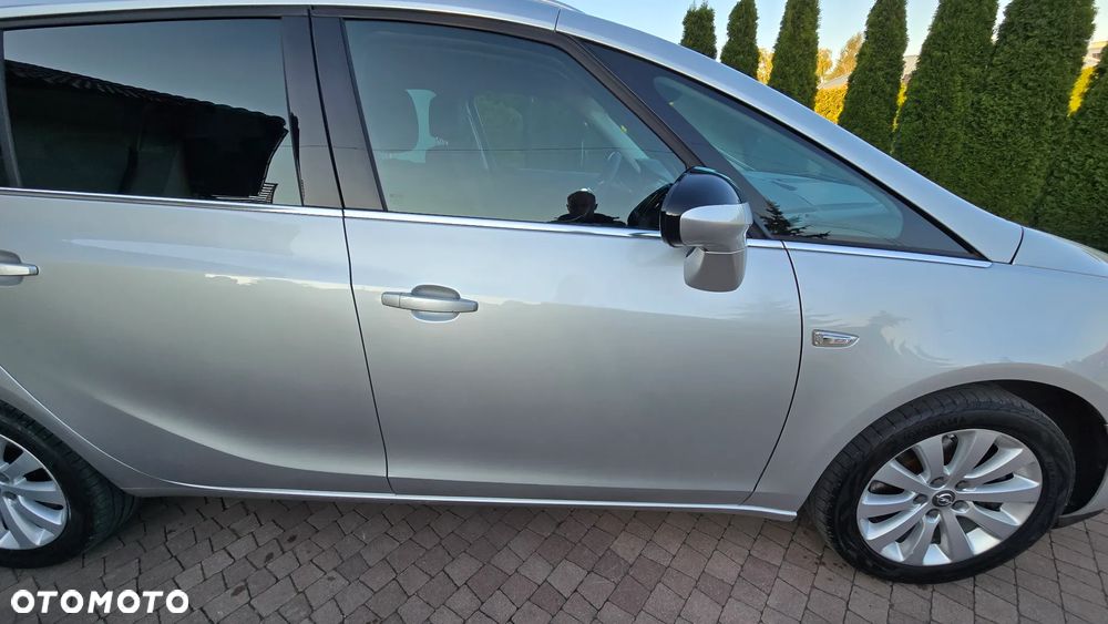 Opel Zafira - 20