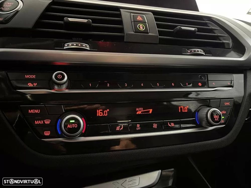 BMW X3 18 d sDrive Auto - 24