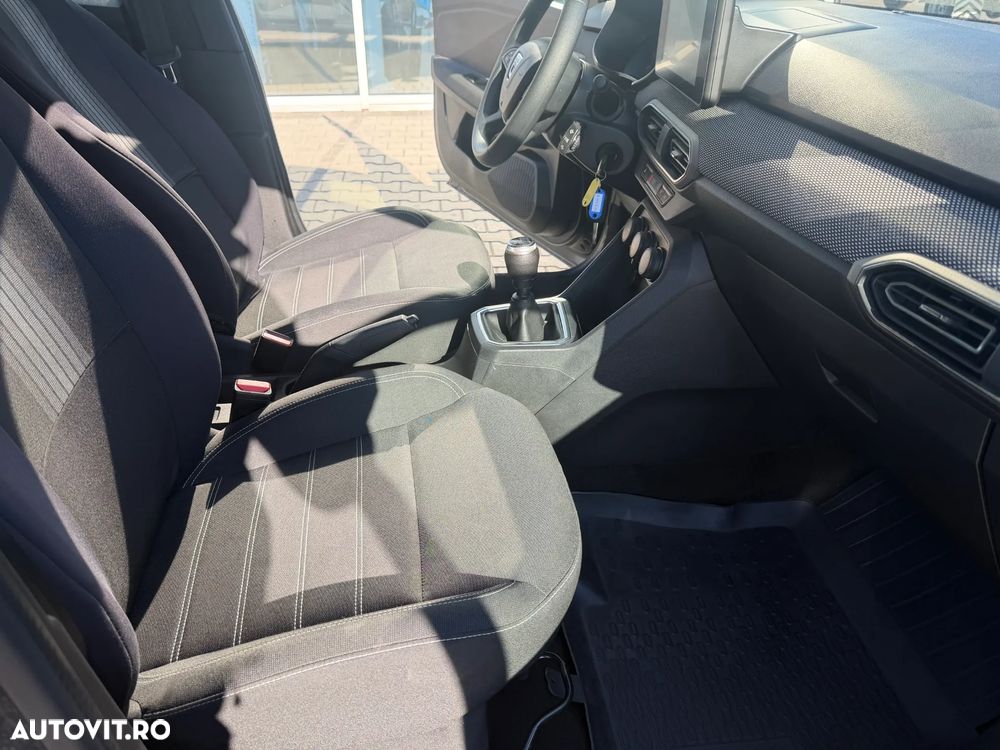 Dacia Logan TCe 90 MT6 Comfort - 11