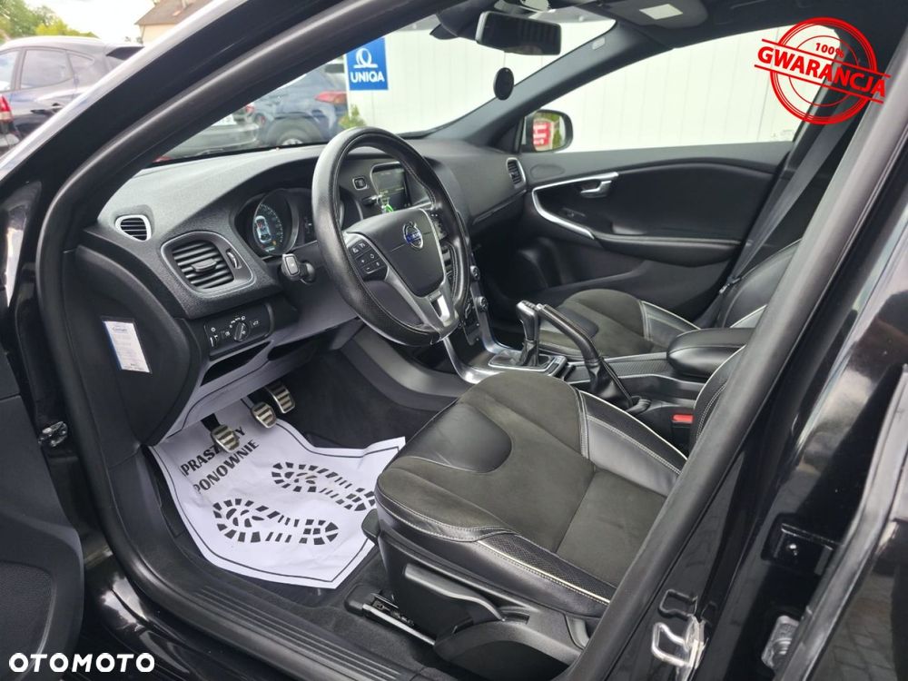 Volvo V40 D2 Drive-E R-Design Kinetic - 18