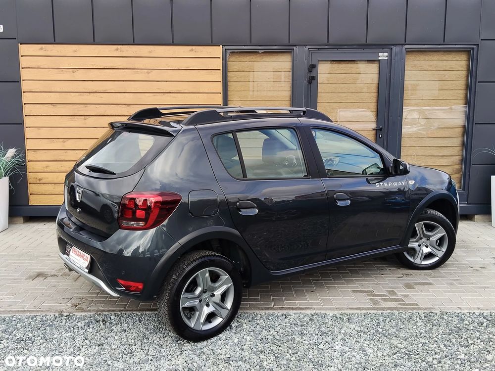 Dacia Sandero Stepway TCe 90 (S&S) Celebration - 30