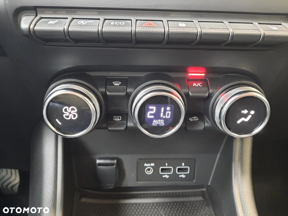 Renault Captur 1.3 TCe mHEV Intens - 22