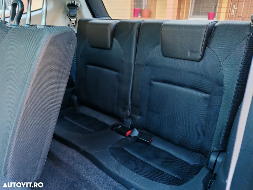 Nissan Qashqai+2 2.0 dCi DPF 4x4 tekna - 5
