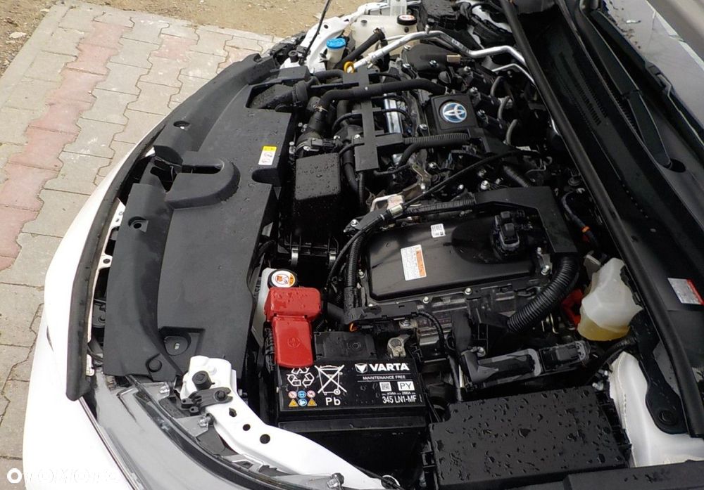 Toyota Corolla - 5