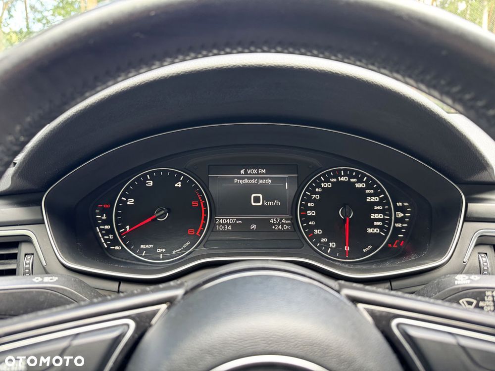 Audi A4 Avant 2.0 TDI design - 24