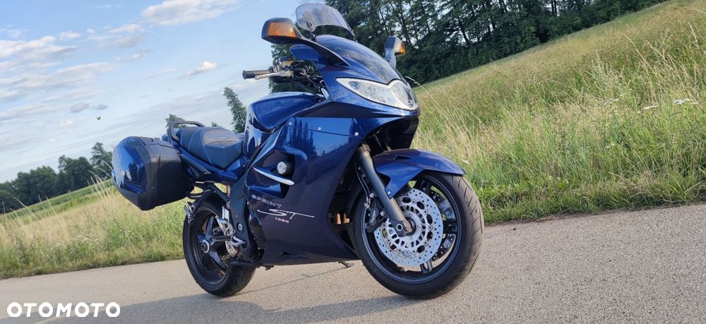 Triumph Sprint - 8