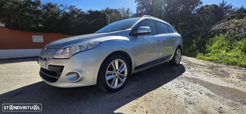 Renault Mégane Sport Tourer 1.5 dCi Dynamique S EDC - 1