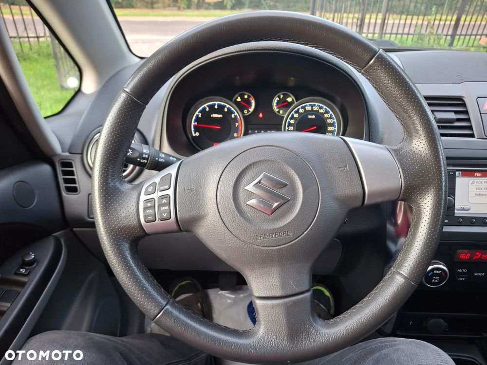 Suzuki SX4 1.6 VVT 4x2 Style - 9