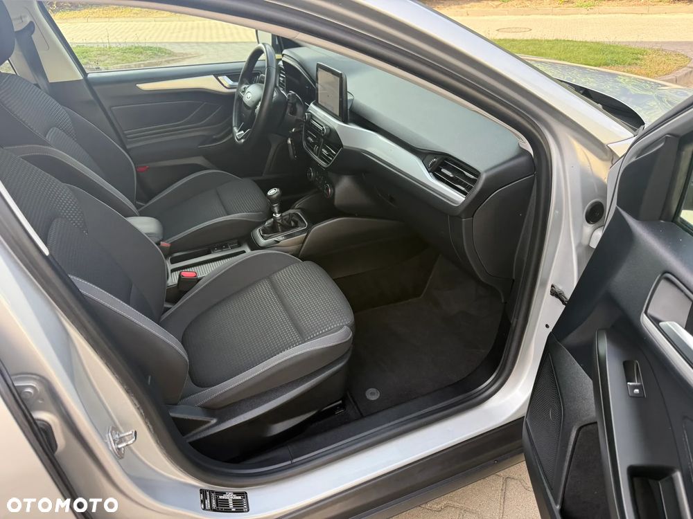 Ford Focus 2.0 TDCi Titanium ASS - 31