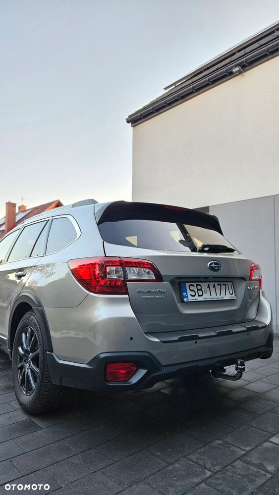 Subaru Outback 2.5i Exclusive - 14