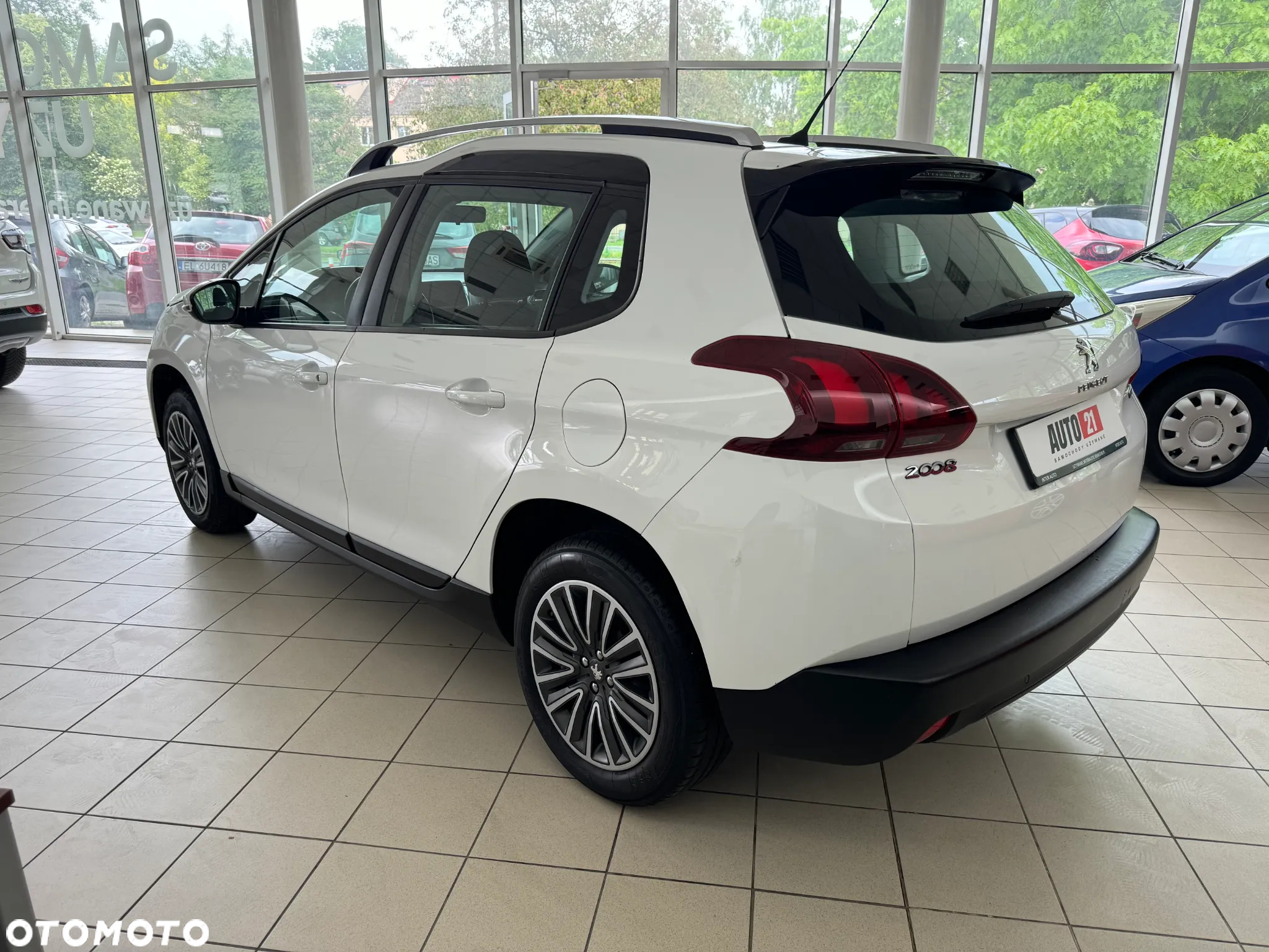 Peugeot 2008 1.2 Pure Tech Active EU6 - 15