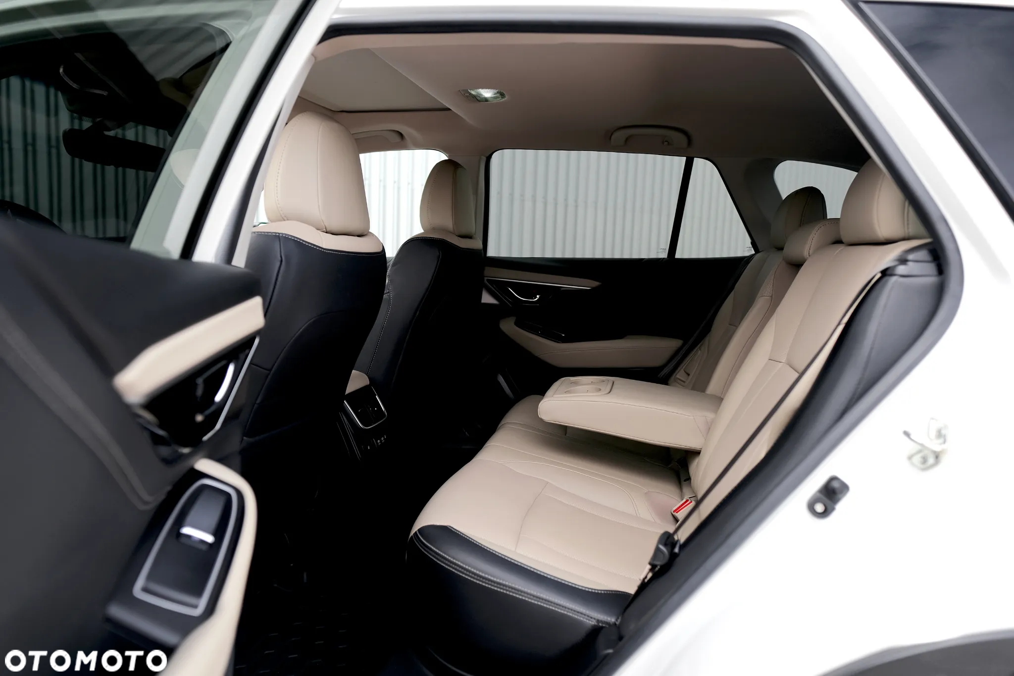 Subaru Outback - 27
