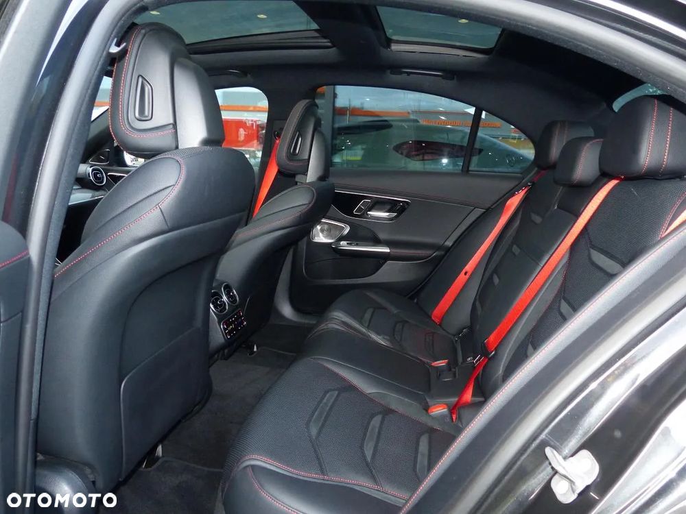 Mercedes-Benz Klasa C AMG 43 4Matic AMG Speedshift MCT9G - 11