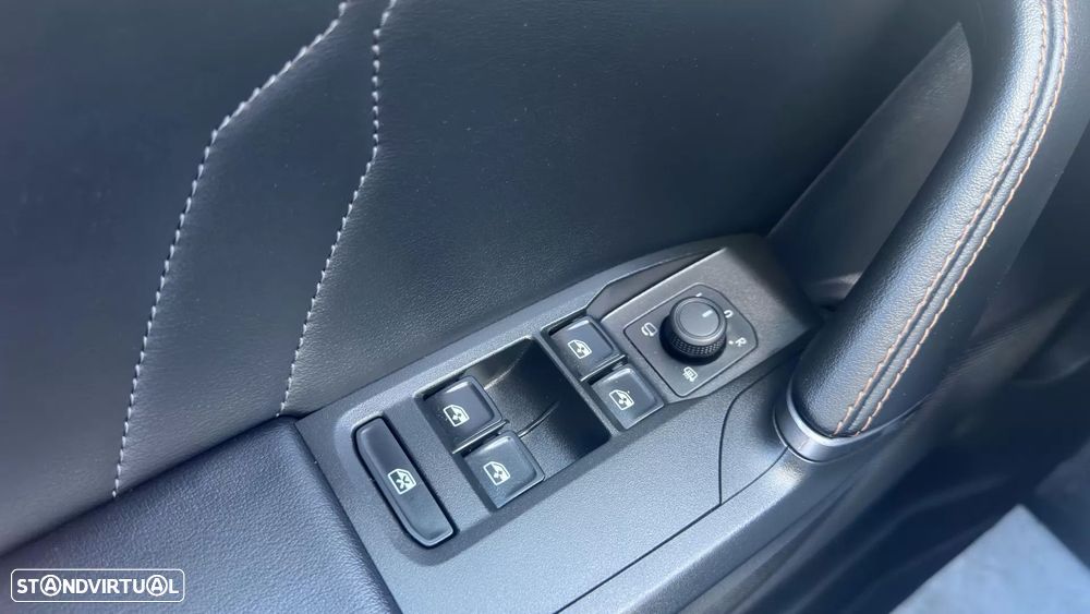 Cupra Formentor 1.4 e-Hybrid Plus DSG - 13