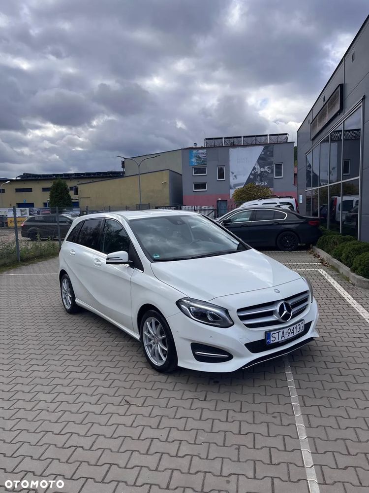 Mercedes-Benz Klasa B 180 BlueEFFICIENCY Edition Style - 14