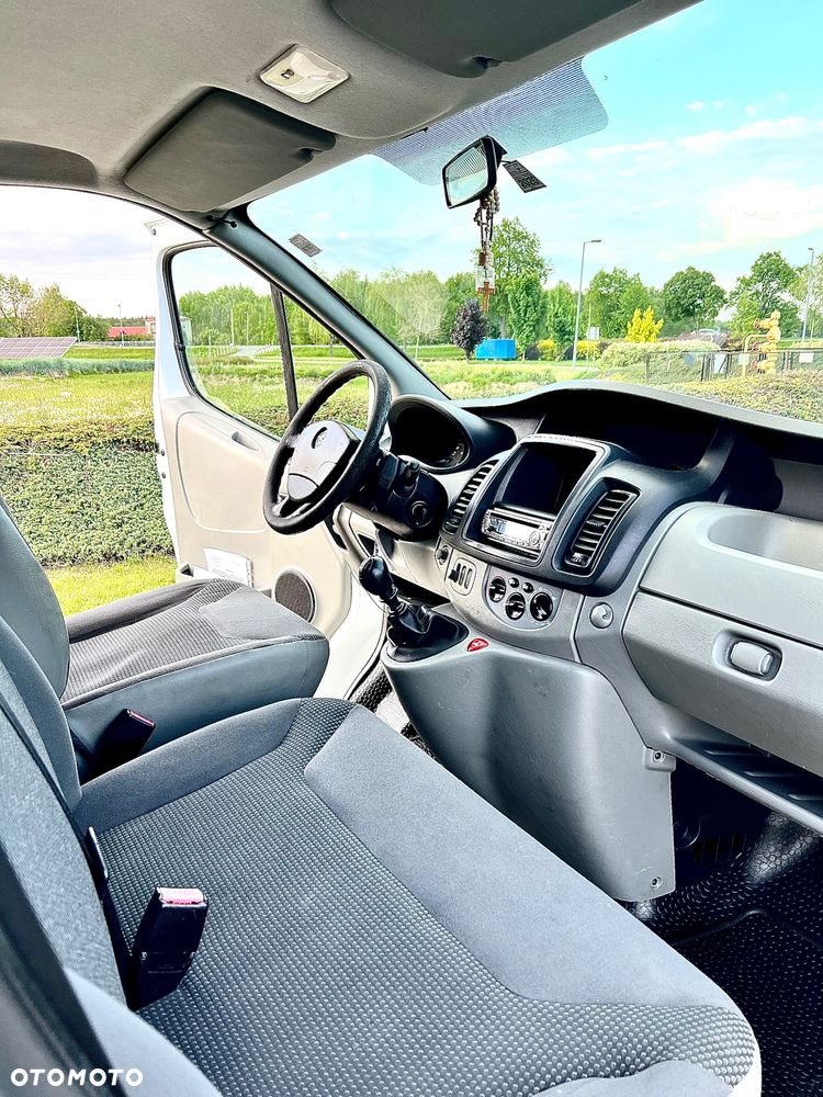 Opel Vivaro - 13
