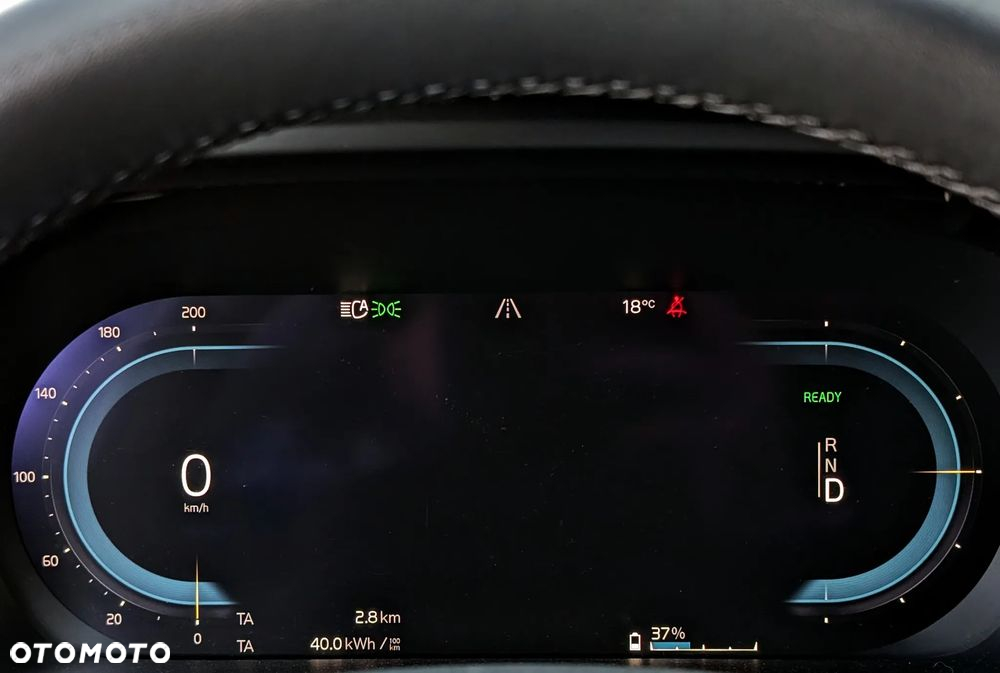 Volvo XC 40 82kWh P8 Recharge AWD Pro - 16
