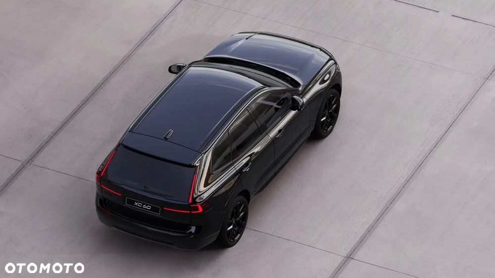 Volvo XC 60 B5 B AWD Plus Black - 4