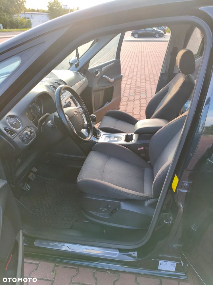 Ford S-Max 2.5 Titanium - 9