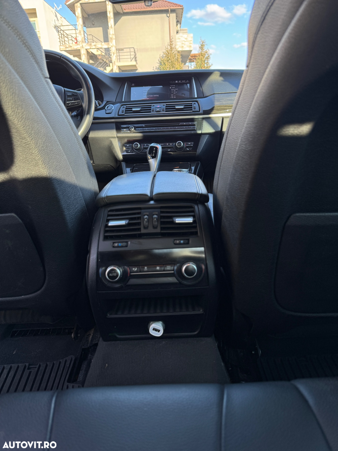 BMW Seria 5 525d xDrive AT - 21
