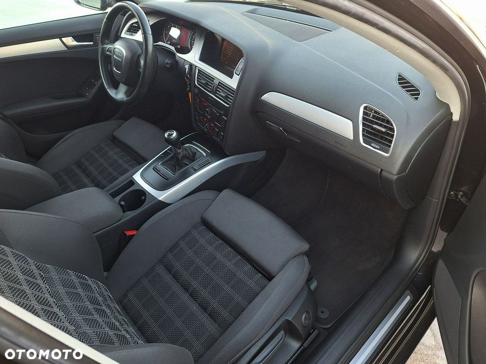 Audi A4 Allroad - 8