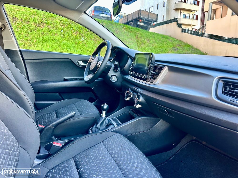 Kia Rio 1.2 CVVT Dynamic - 35
