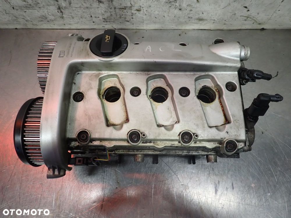 GŁOWICA LEWA AUDI A6 C5 LIFT 06C103373F - 2