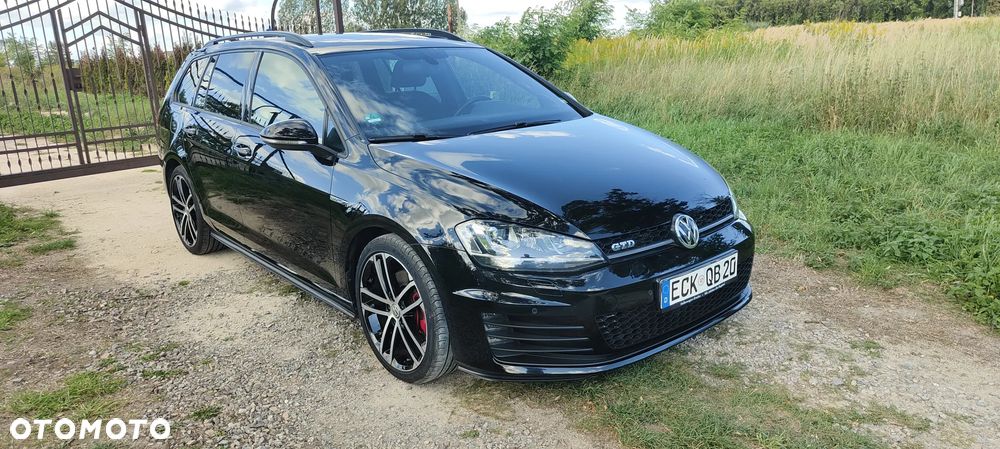 Volkswagen Golf 2.0 TDI BMT GTD - 5