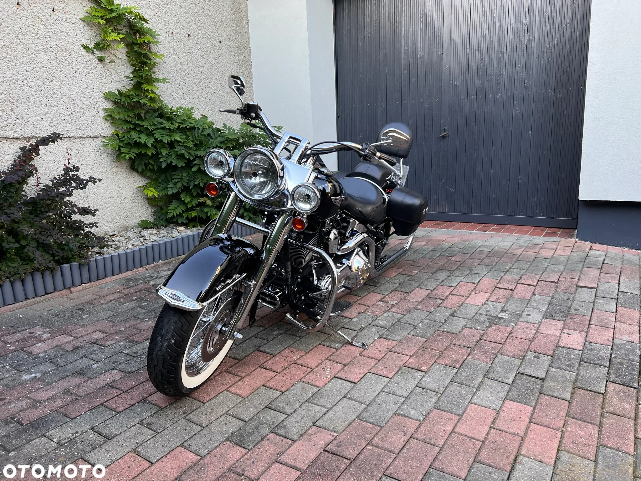 Harley-Davidson Softail Deluxe - 8