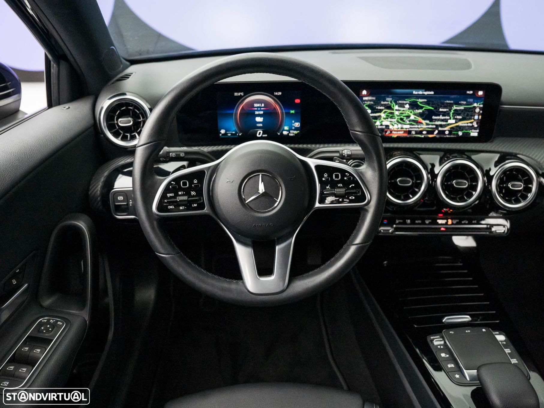 Mercedes-Benz A 250 e Style Plus - 17