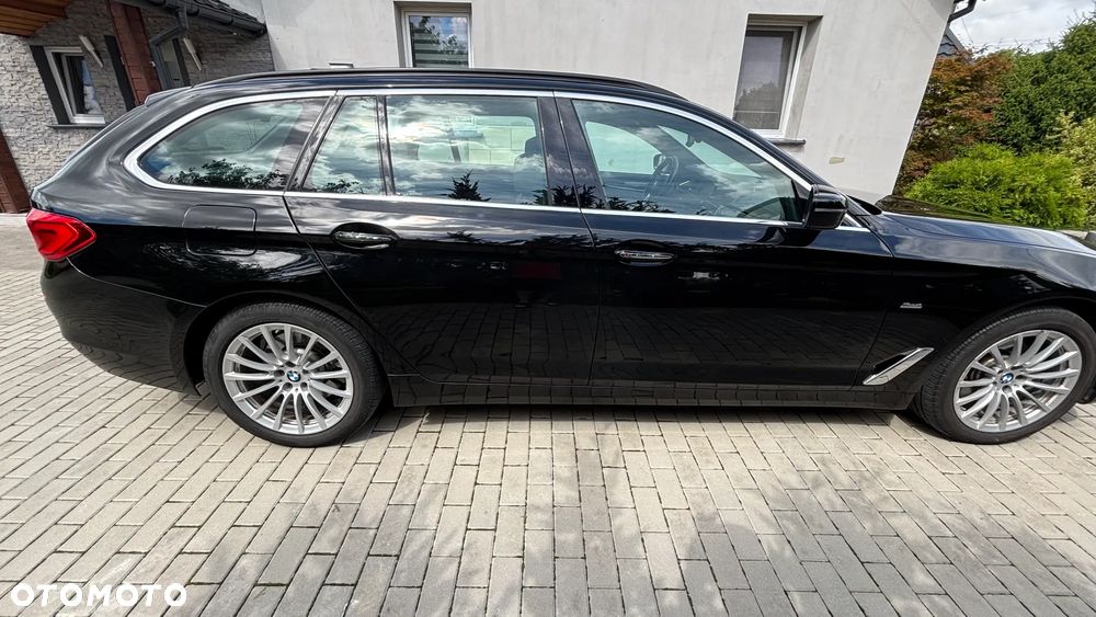 BMW Seria 5 520d Sport Line - 7