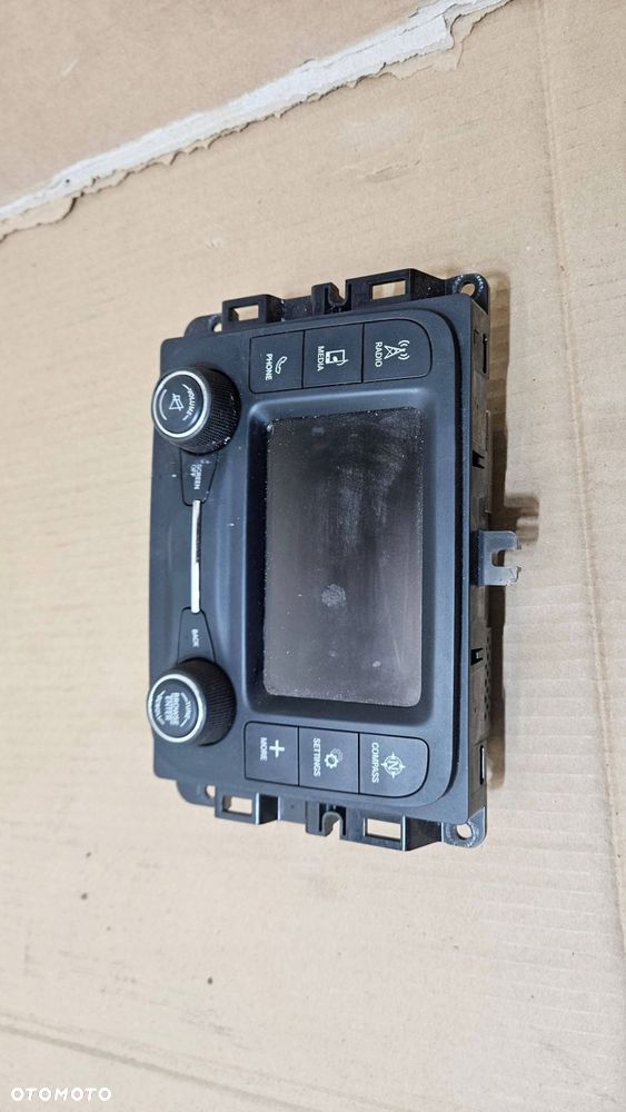 panel sterowania radio dodge ram 1500 68365210ac - 5