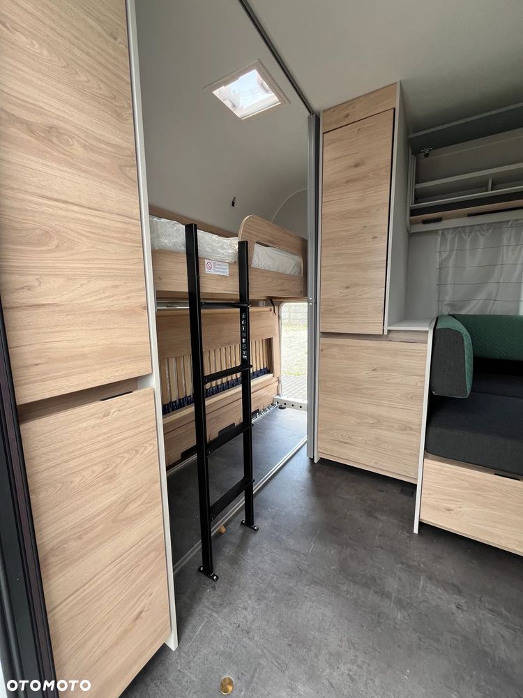 Dethleffs Camper 560 FMK - 32