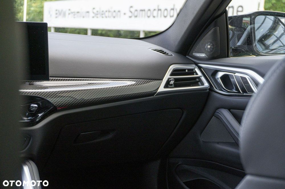 BMW M4 Competition M xDrive - 25