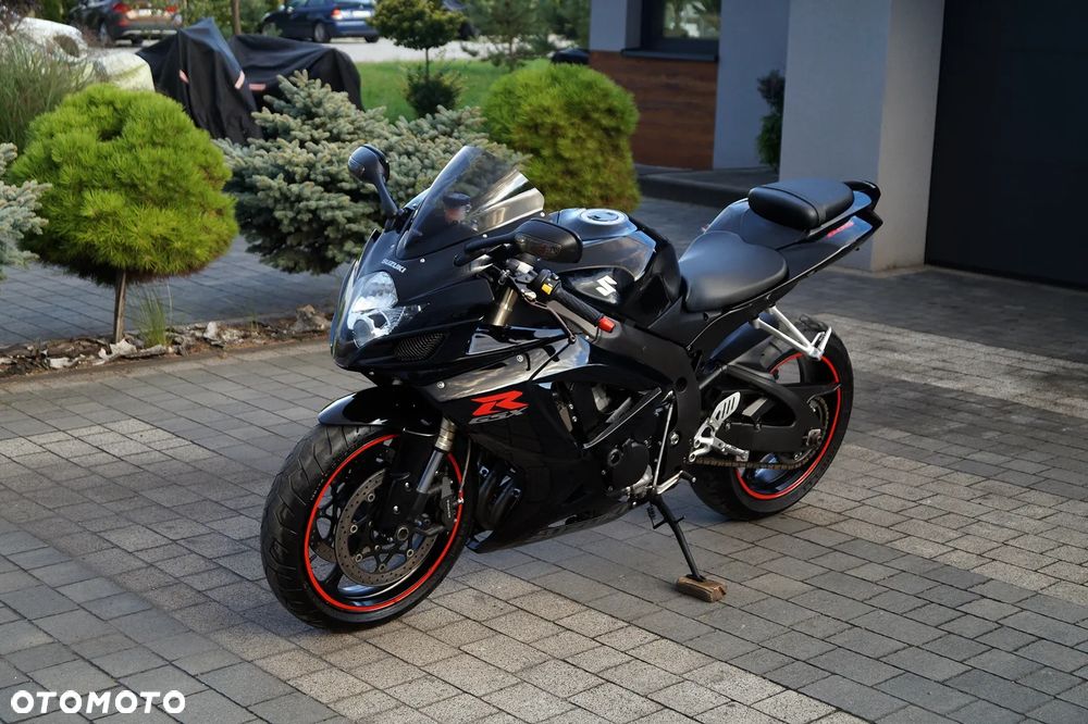 Suzuki GSX-R - 3
