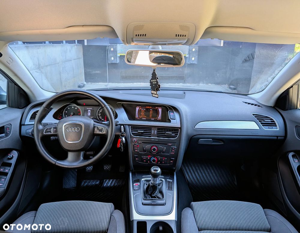 Audi A4 Avant 2.0 TFSI Ambition - 5