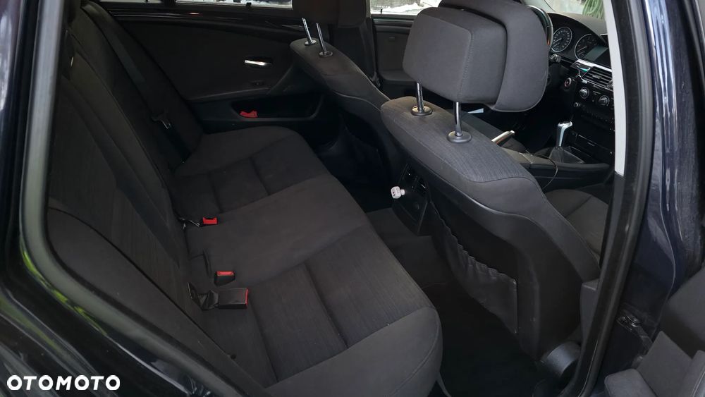 BMW Seria 5 523i Edition Lifestyle - 13