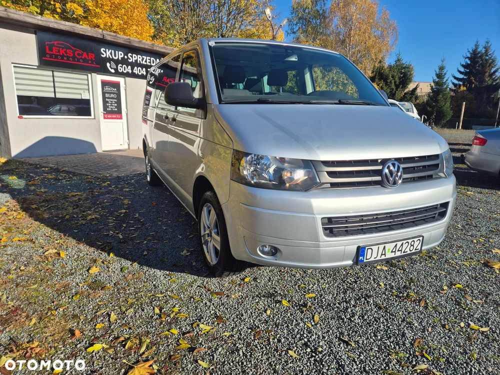 Volkswagen Caravelle - 3