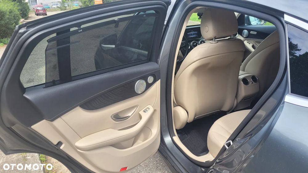 Mercedes-Benz GLC 220 d 4-Matic - 17