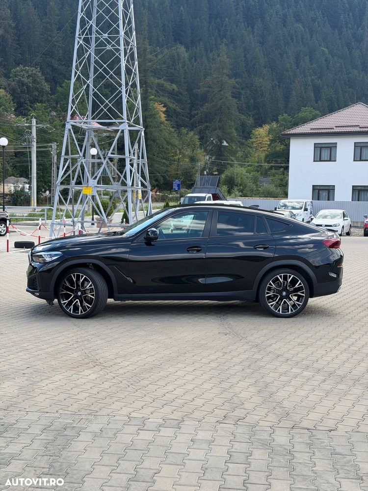 BMW X6 xDrive40d AT MHEV - 11