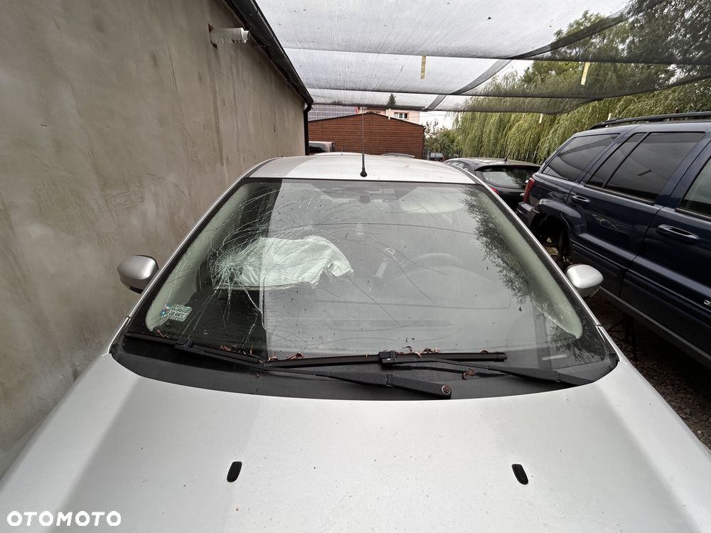 Ford Focus 1.6 Silver X EU5 - 6