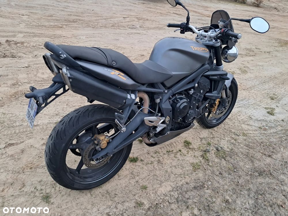Triumph Street Triple - 5