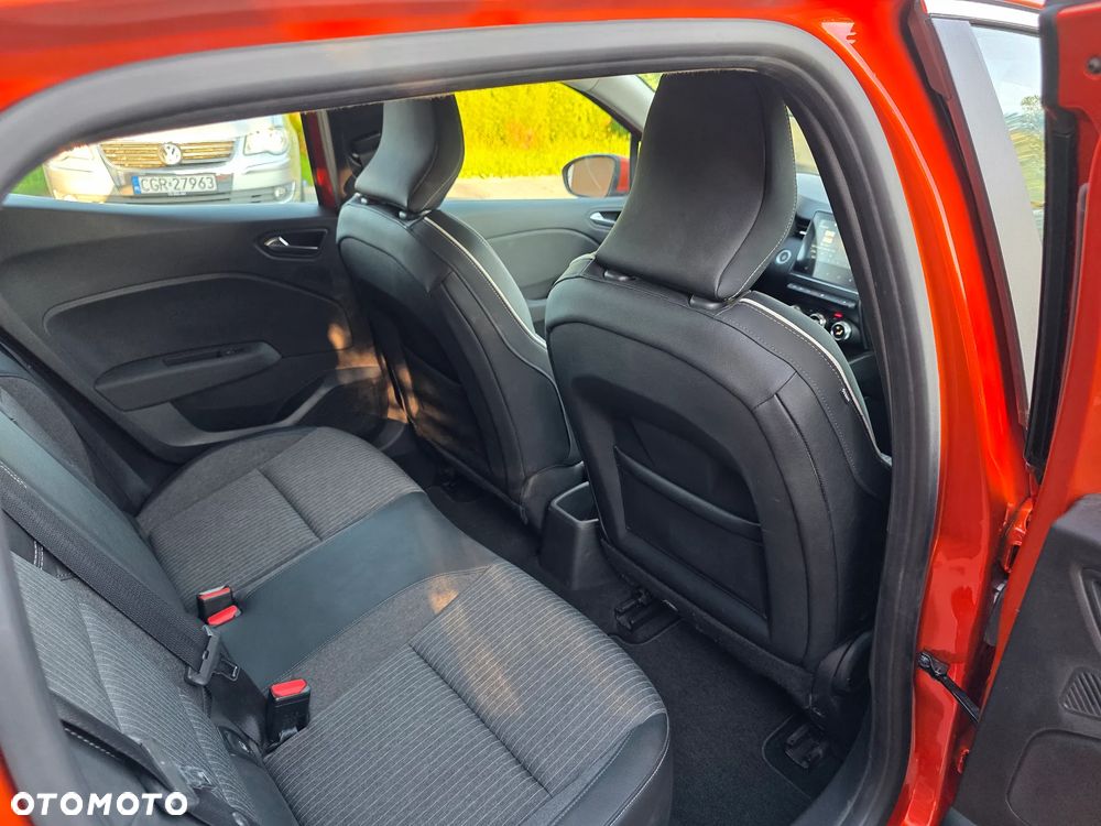 Renault Clio TCe 90 BUSINESS EDITION - 22