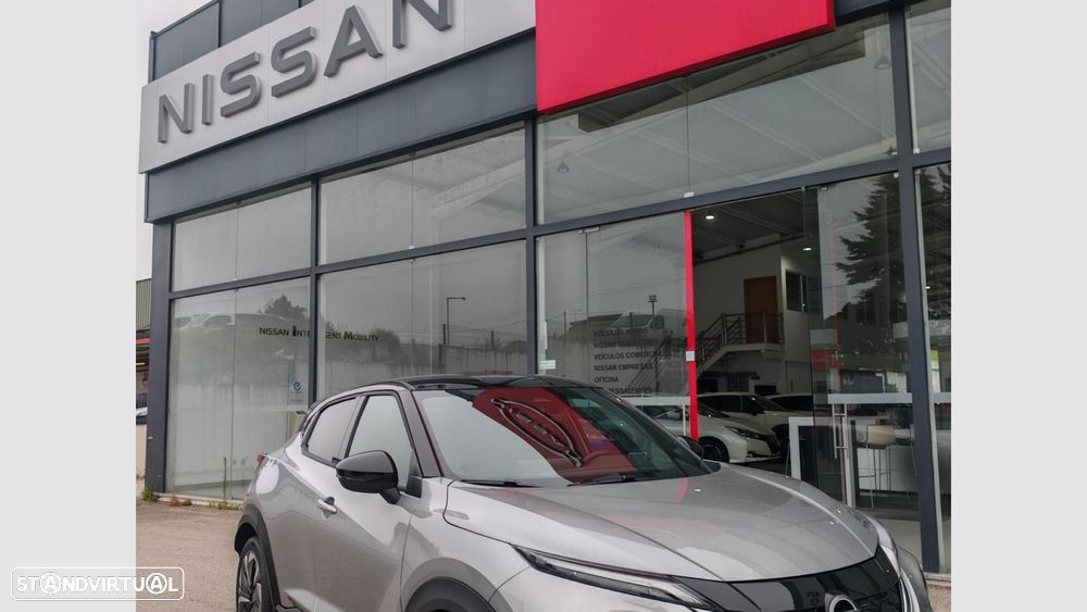 Nissan Juke 1.6 Hybrid N-Connecta Two Tone - 2
