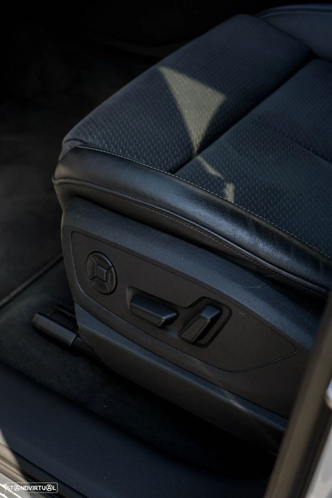 Audi e-tron Sportback 55 quattro S line - 42