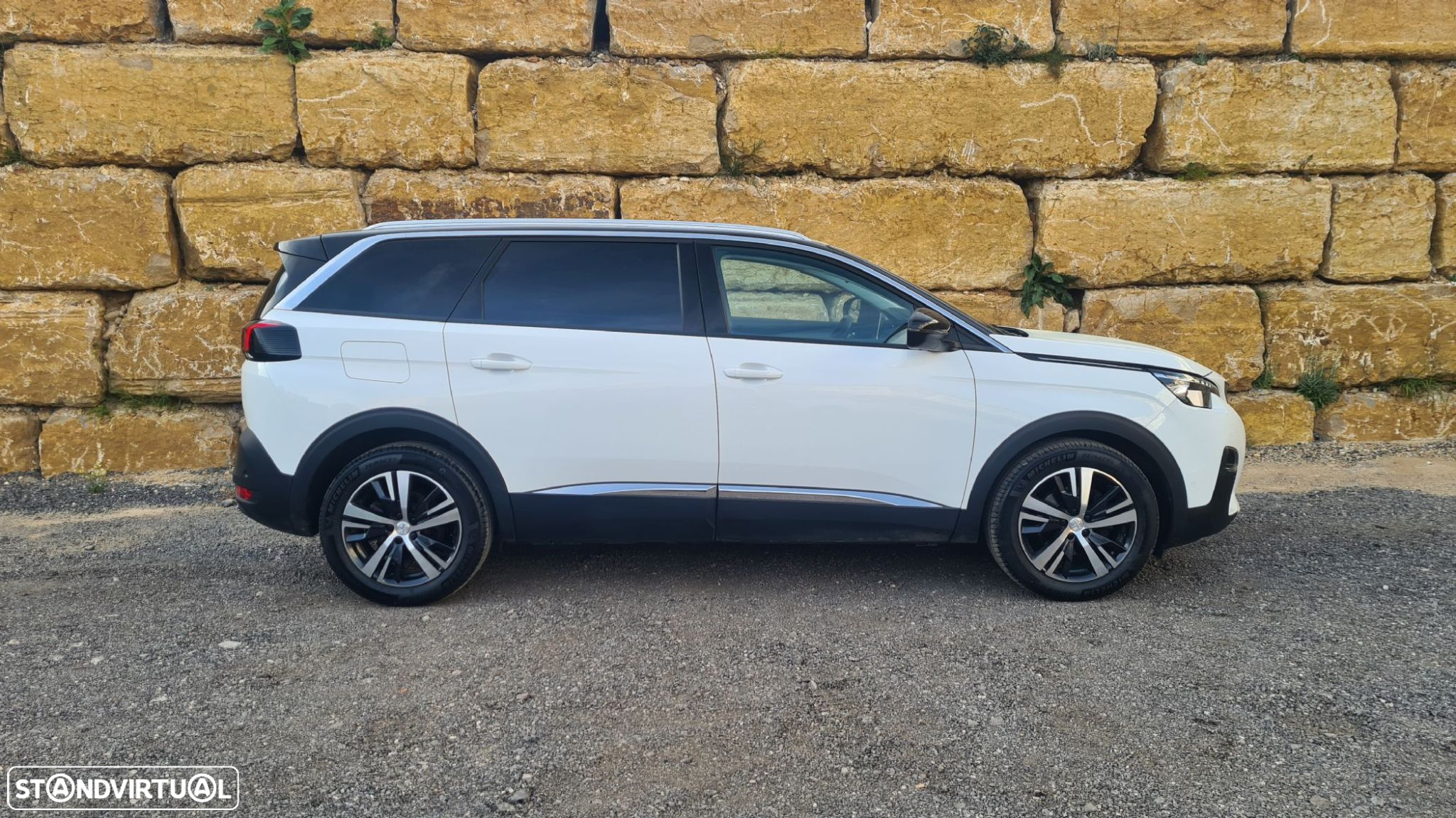 Peugeot 5008 1.5 BlueHDi Allure - 4