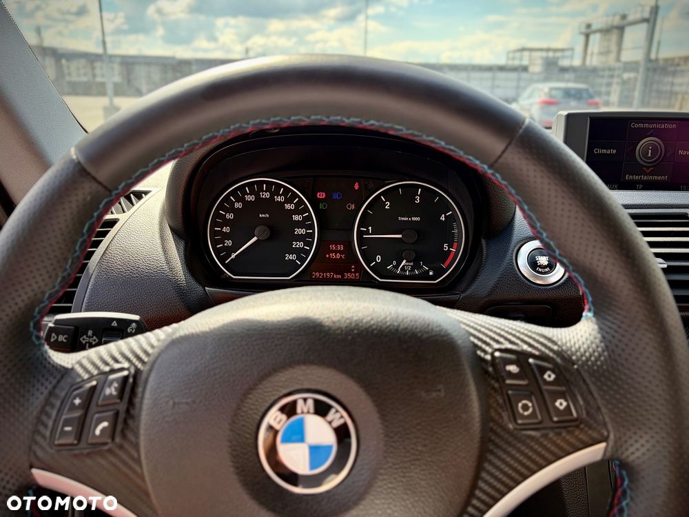 BMW Seria 1 - 22