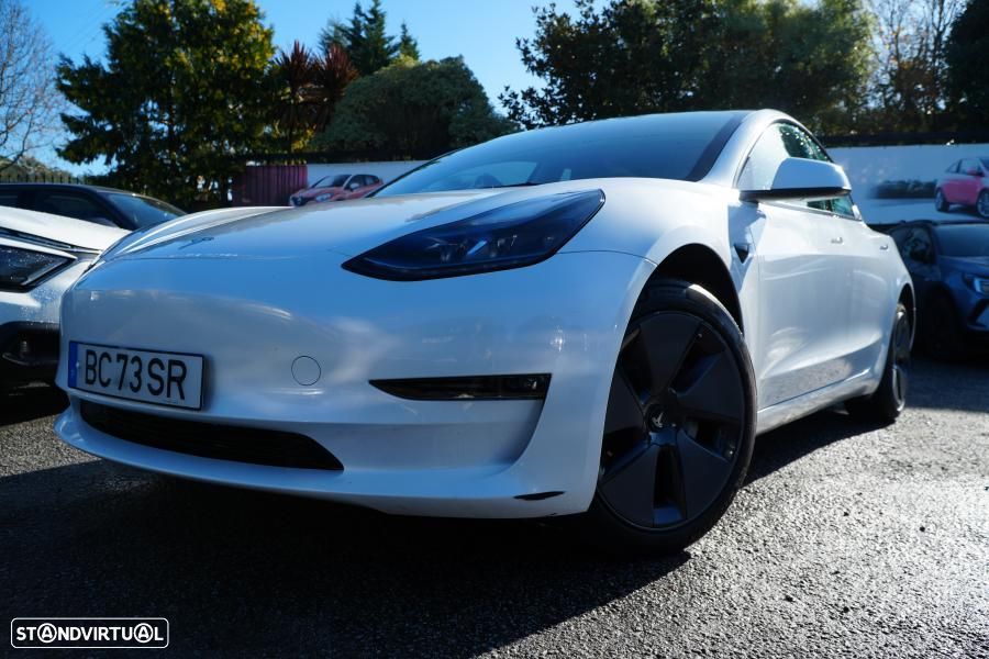 Tesla Model 3 Long Range Tração Traseira - 3